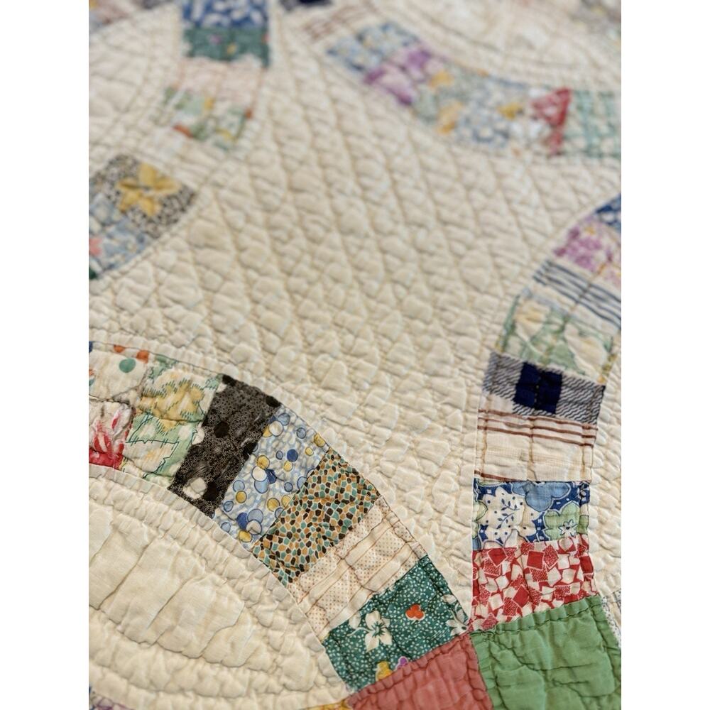 Vintage 1930's Handmade Quilt Double Wedding Ring Feed Sack Cotton Scalloped - Picture 5 of 11